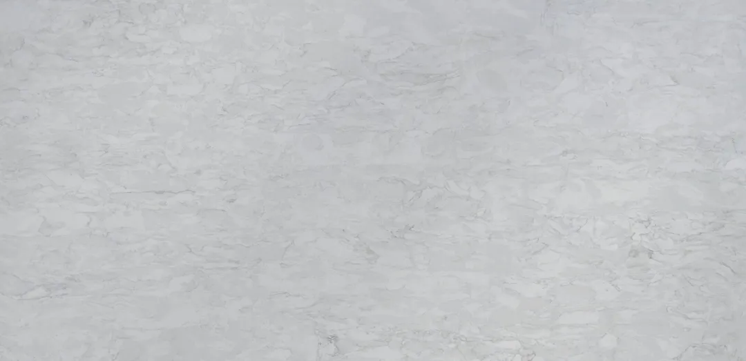 Grigio Perla quartz slab: pearl grey with gentle cloudy movement